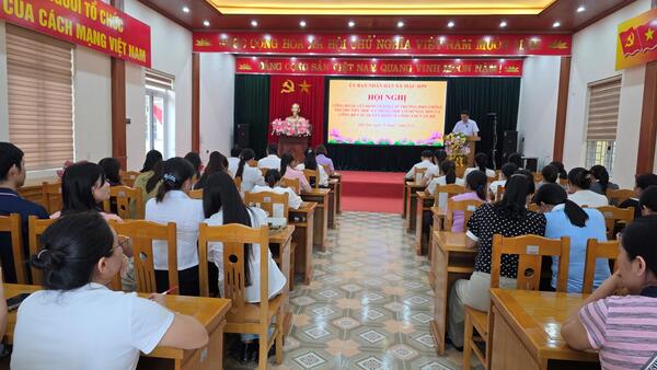 HỘI NGHỊ CÔNG BỐ QUYẾT ĐỊNH THÀNH LẬP TRƯỜNG PHỔ THÔNG NỘI TRÚ TIỂU HỌC VÀ TRUNG HỌC CƠ SỞ MẪU SƠN VÀ CÁC QUYẾT ĐỊNH VỀ CÔNG TÁC CÁN BỘ